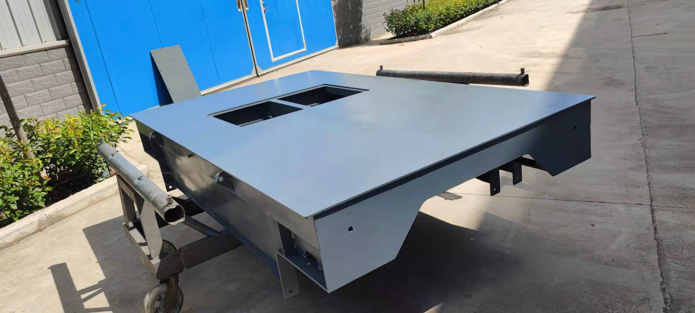 關(guān)于電動(dòng)牽引車(chē)