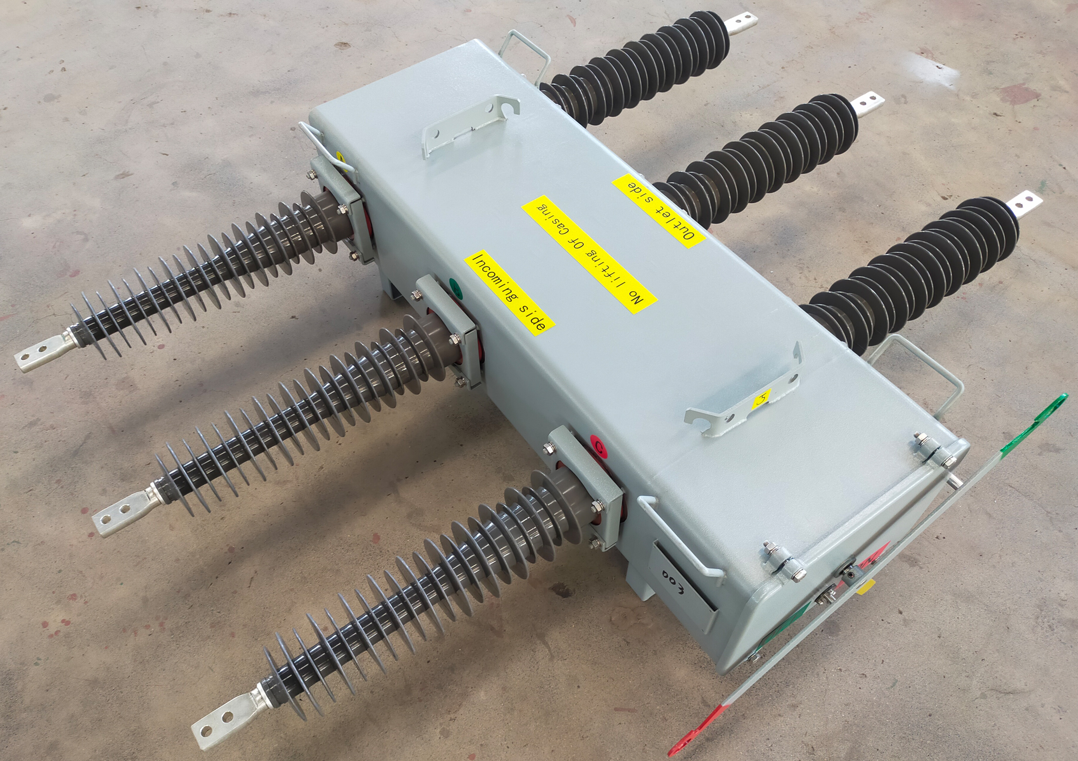 35KV負荷開(kāi)關(guān)