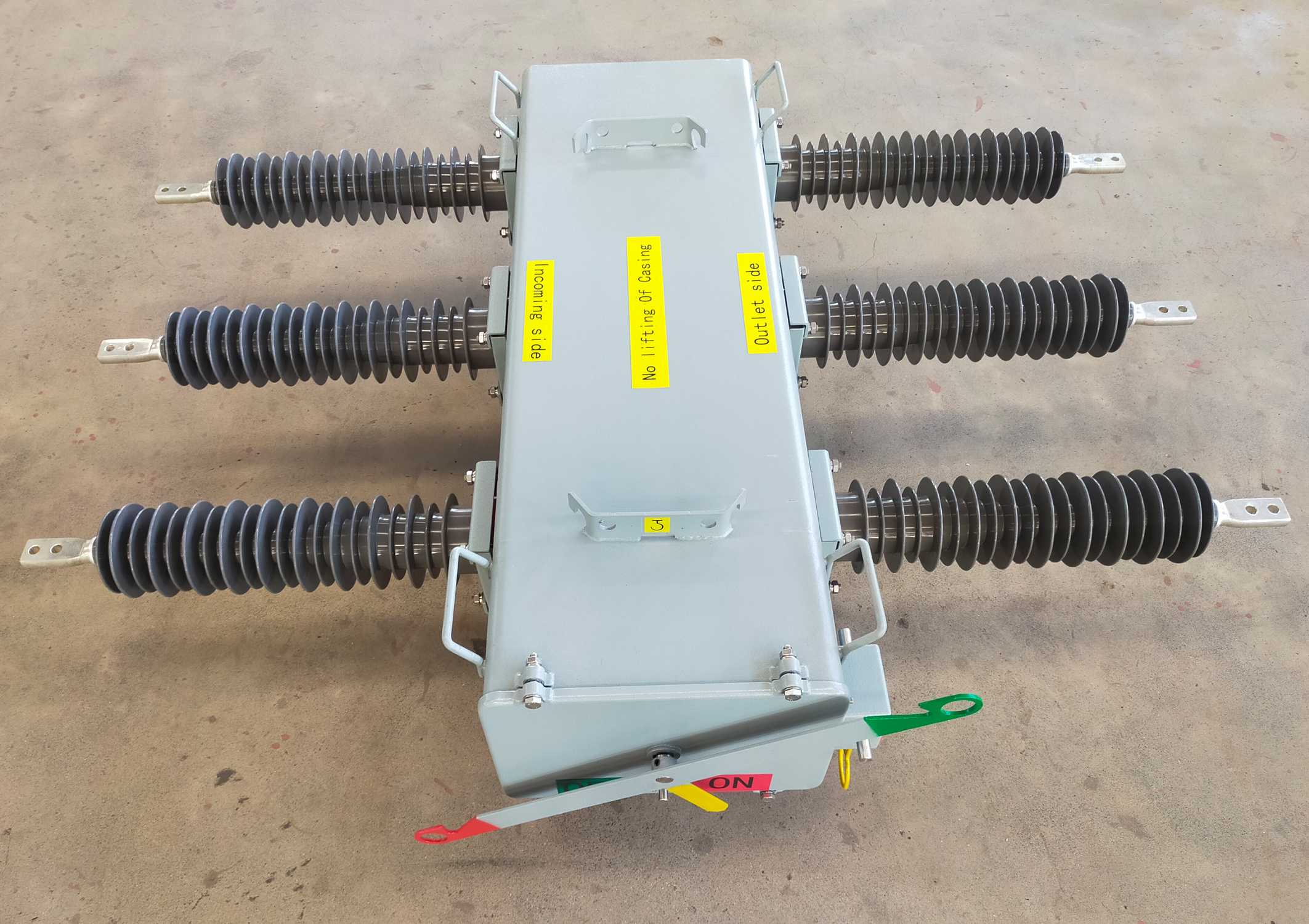 35KV負荷開(kāi)關(guān)